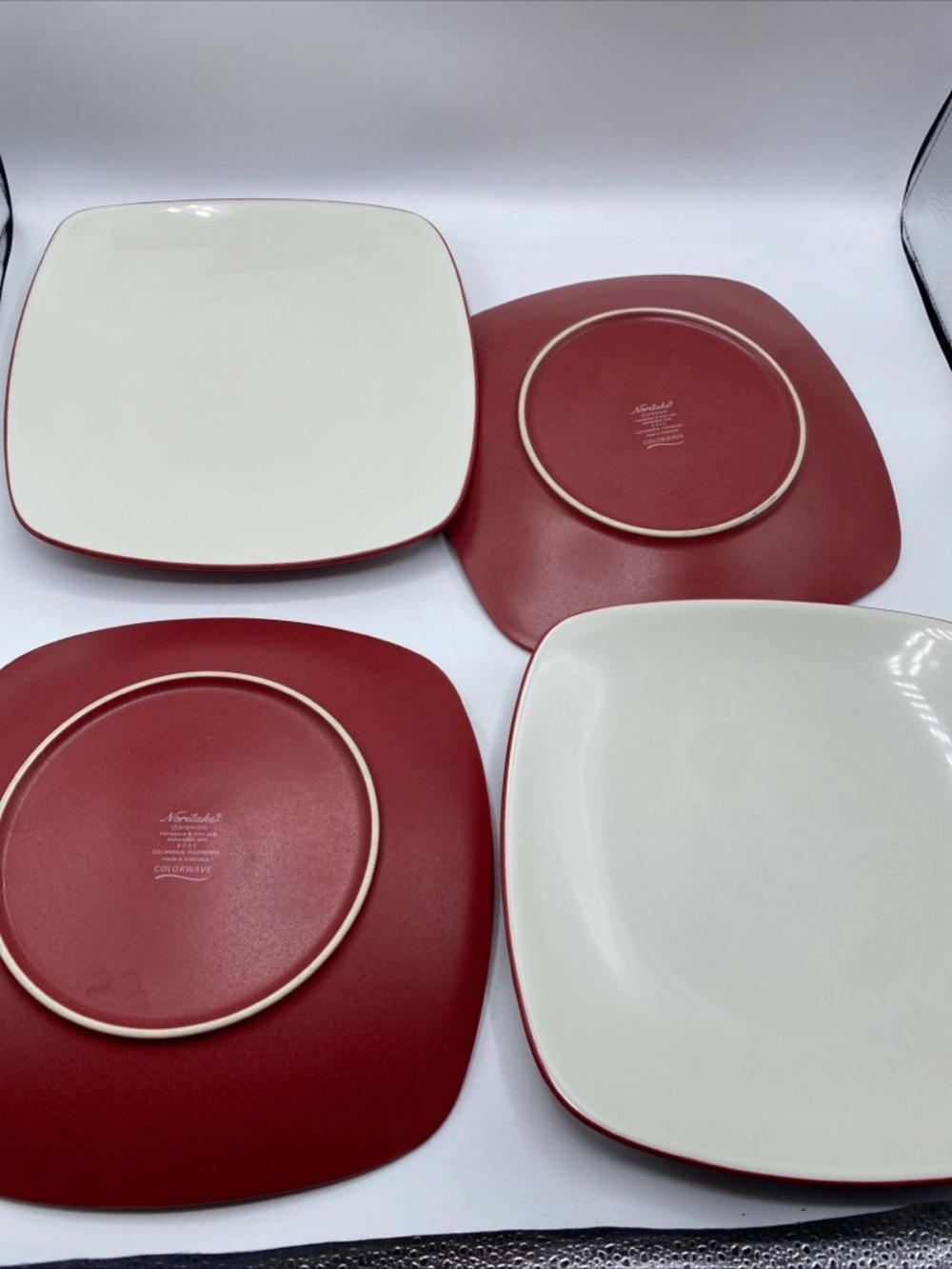 Noritake Stoneware Raspberry Colorwave 4 Square Plates 8 3/8" White / Red